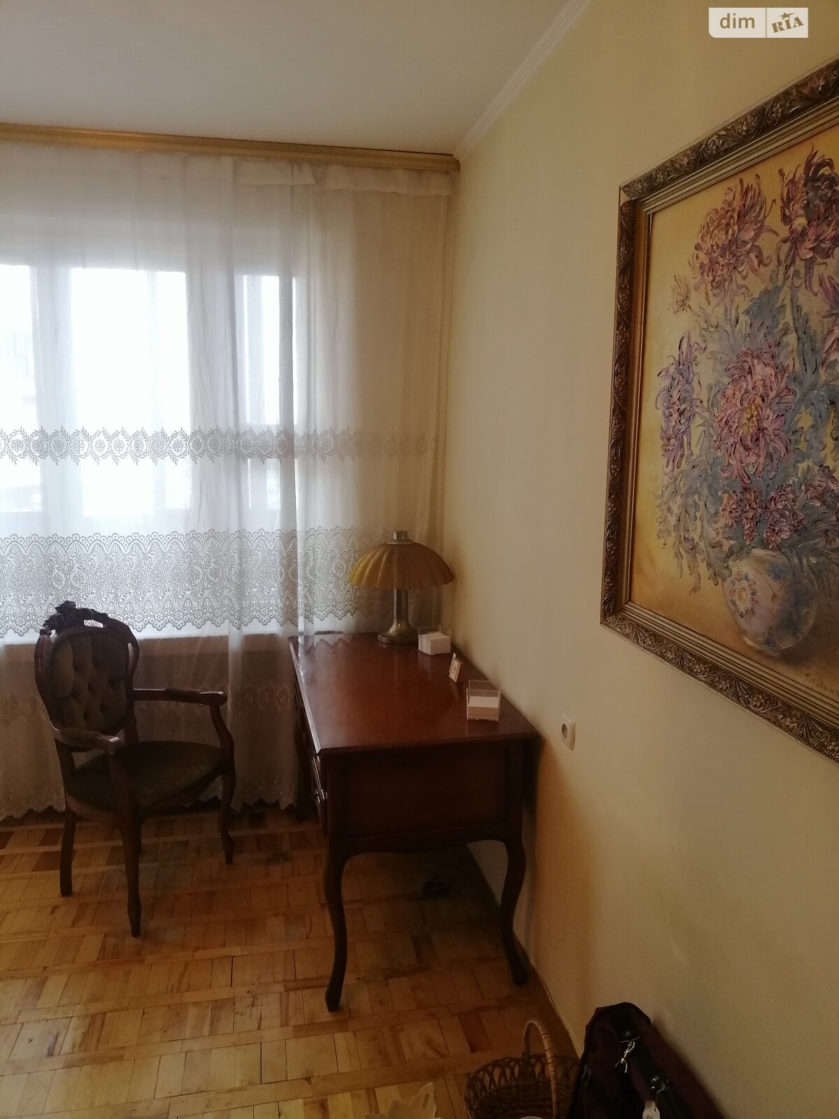 трикімнатна квартира в Києві, район Печерськ, на бул. Лесі Українки 21Б в довготривалу оренду помісячно фото 1 трикімнатна квартира в Києві, район Печерськ, на бул. Лесі Українки 21Б в довготривалу оренду помісячно фото 1
