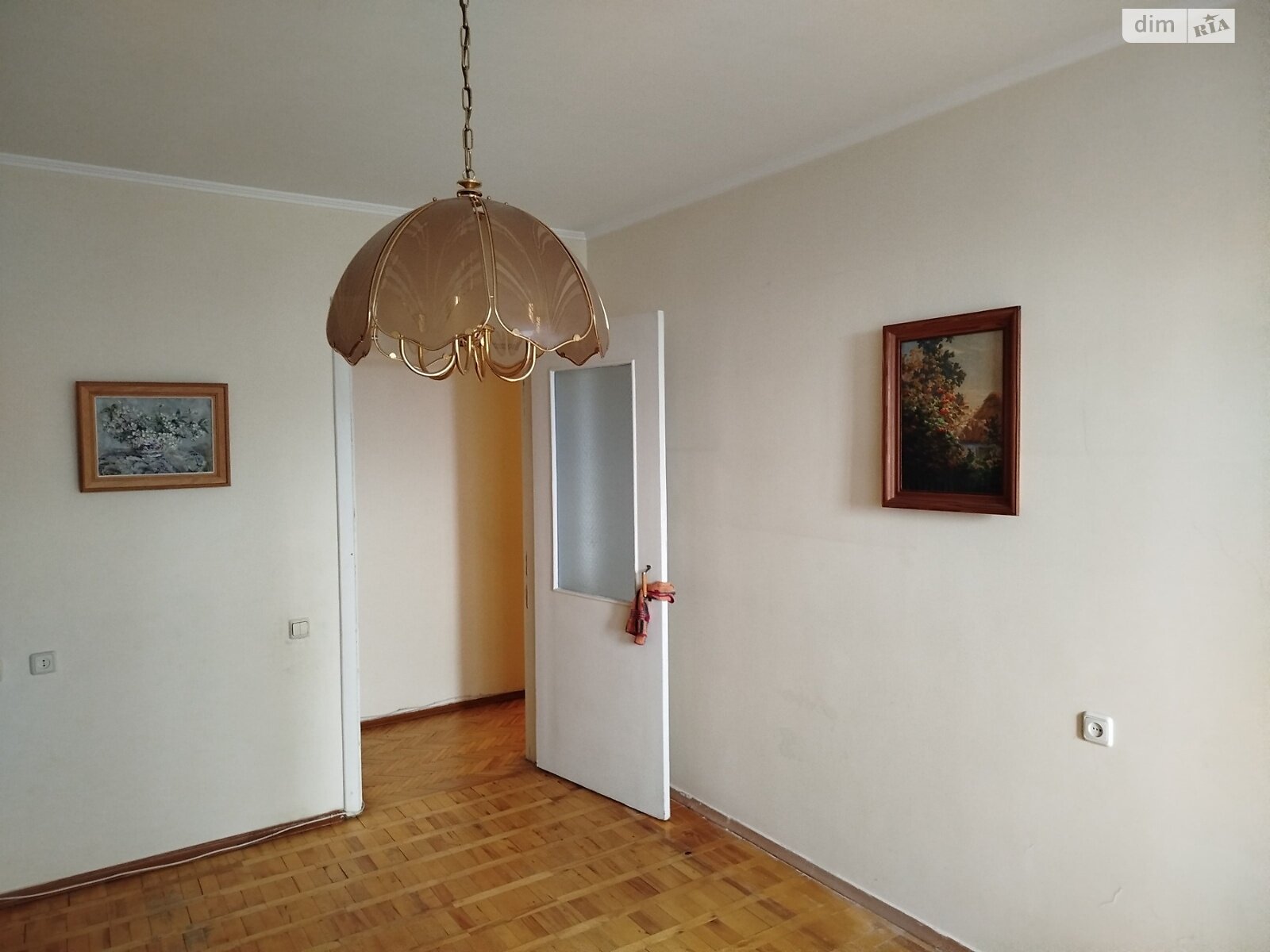 трикімнатна квартира в Києві, район Печерськ, на бул. Лесі Українки 21Б в довготривалу оренду помісячно фото 1 трикімнатна квартира в Києві, район Печерськ, на бул. Лесі Українки 21Б в довготривалу оренду помісячно фото 1