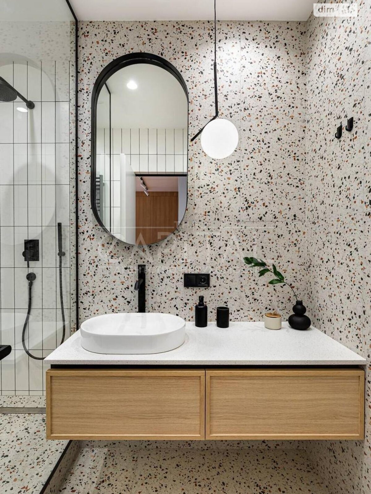 однокімнатна квартира в Києві, район Печерськ, на вул. Михайла Бойчука 41Б в довготривалу оренду помісячно фото 1 однокімнатна квартира в Києві, район Печерськ, на вул. Михайла Бойчука 41Б в довготривалу оренду помісячно фото 1