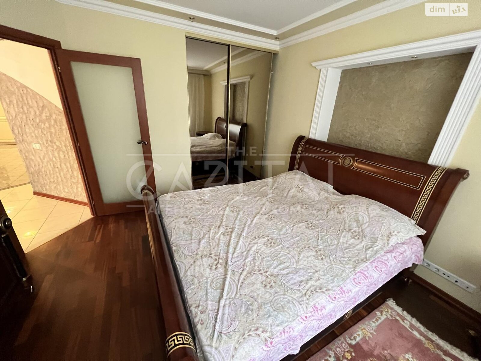 трикімнатна квартира в Києві, район Печерськ, на вул. Старонаводницька 4В в довготривалу оренду помісячно фото 1 трикімнатна квартира в Києві, район Печерськ, на вул. Старонаводницька 4В в довготривалу оренду помісячно фото 1