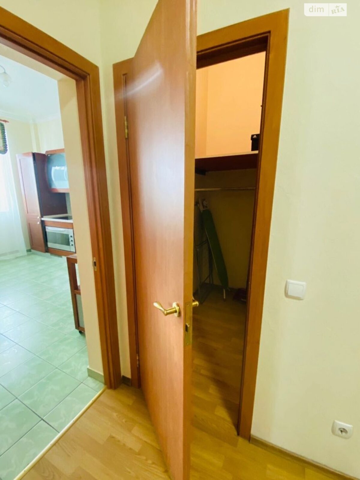 однокімнатна квартира в Києві, район Печерськ, на вул. Цитадельна 7 в довготривалу оренду помісячно фото 1 однокімнатна квартира в Києві, район Печерськ, на вул. Цитадельна 7 в довготривалу оренду помісячно фото 1