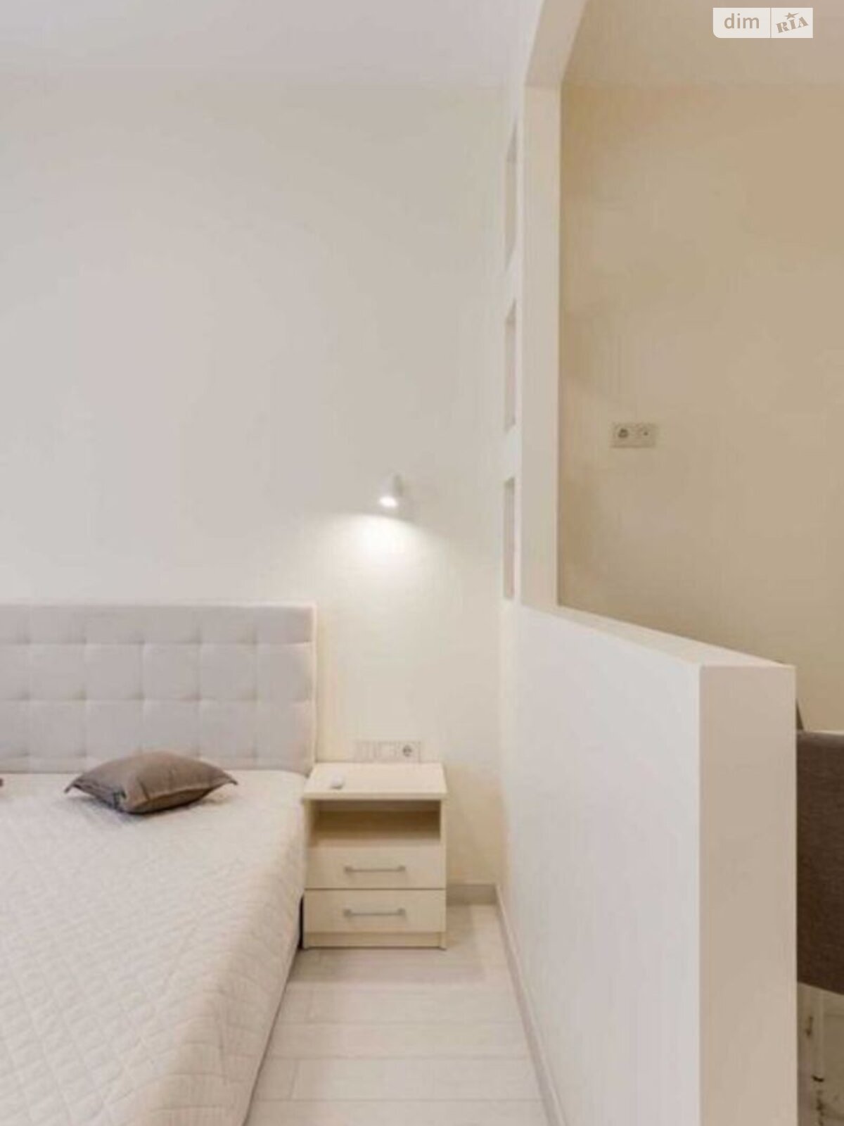 однокомнатная квартира в Киеве, район Печерский, на ул. Андрея Верхогляда 14А в аренду на долгий срок помесячно фото 1