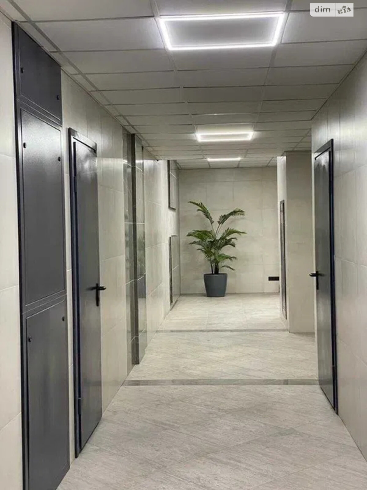 однокомнатная квартира в Киеве, район Печерский, на ул. Андрея Верхогляда 14А в аренду на долгий срок помесячно фото 1