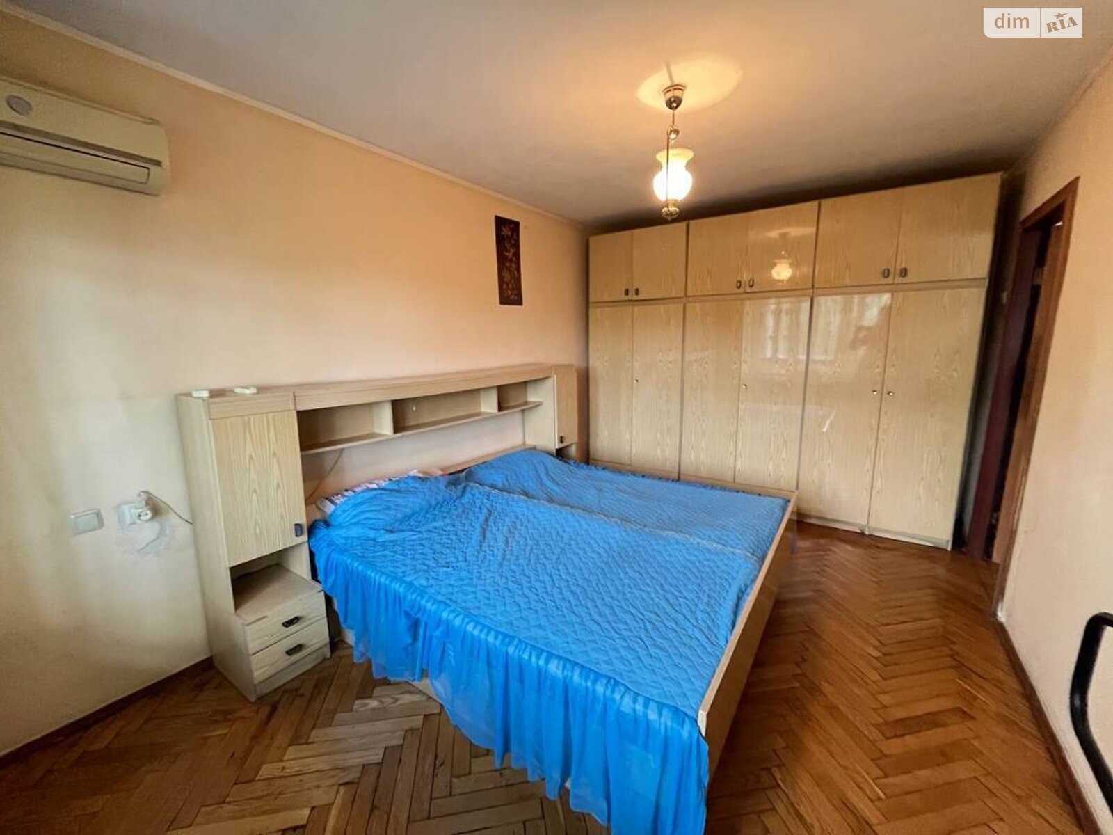 двухкомнатная квартира в Киеве, район Печерский, на ул. Бастионная 1/36 в аренду на долгий срок помесячно фото 1 двухкомнатная квартира в Киеве, район Печерский, на ул. Бастионная 1/36 в аренду на долгий срок помесячно фото 1