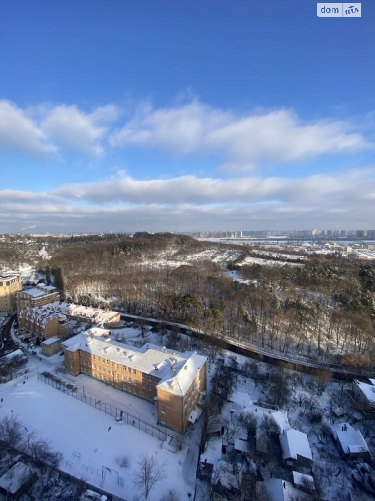 п`ятикімнатна квартира в Києві, район Печерський, на вул. Буслівська в довготривалу оренду помісячно фото 1