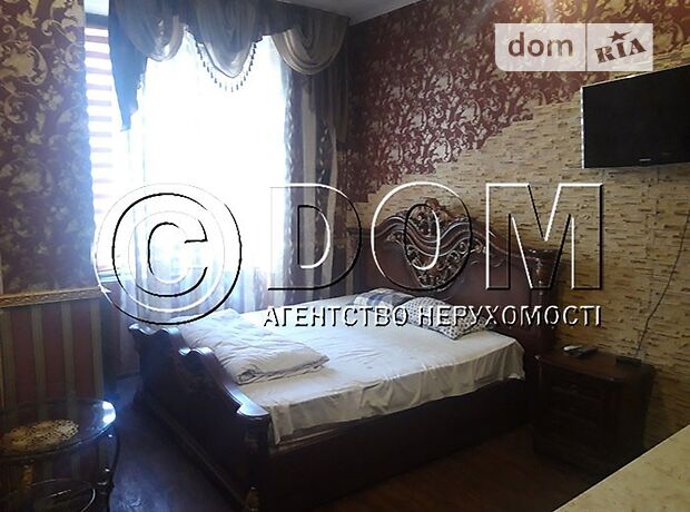 однокомнатная квартира с мебелью в Киеве, район Печерский, на ул. Большая Васильковская 43, в аренду на долгий срок помесячно фото 1 однокомнатная квартира с мебелью в Киеве, район Печерский, на ул. Большая Васильковская 43, в аренду на долгий срок помесячно фото 1