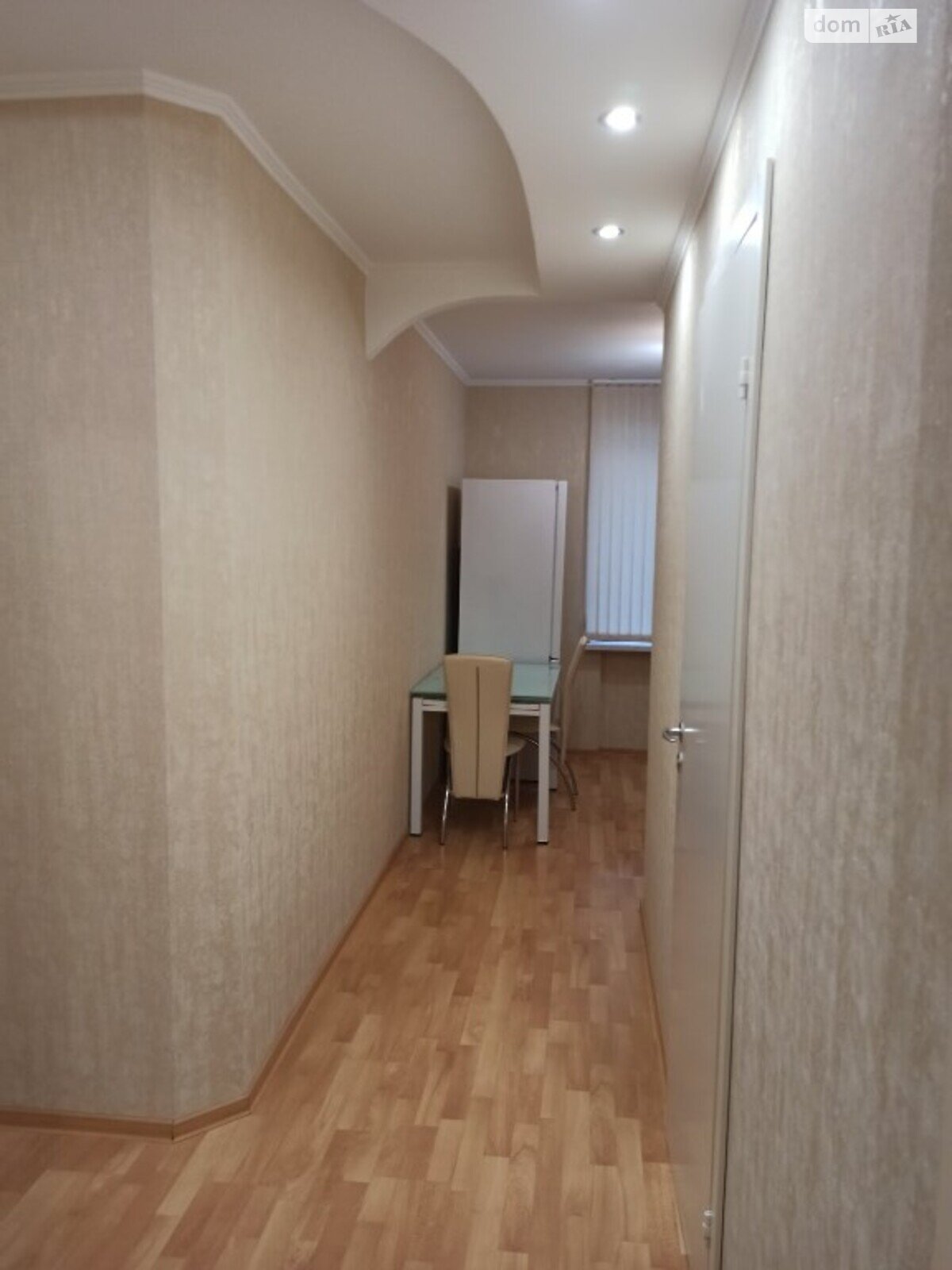 двокімнатна квартира з меблями в Києві, район Печерський, на вул. Андрія Верхогляда 6Б в довготривалу оренду помісячно фото 1 двокімнатна квартира з меблями в Києві, район Печерський, на вул. Андрія Верхогляда 6Б в довготривалу оренду помісячно фото 1