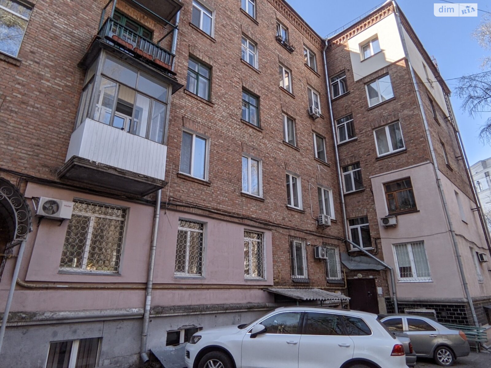 двухкомнатная квартира в Киеве, район Печерский, на ул. Леонида Первомайского 9А в аренду на долгий срок помесячно фото 1 двухкомнатная квартира в Киеве, район Печерский, на ул. Леонида Первомайского 9А в аренду на долгий срок помесячно фото 1