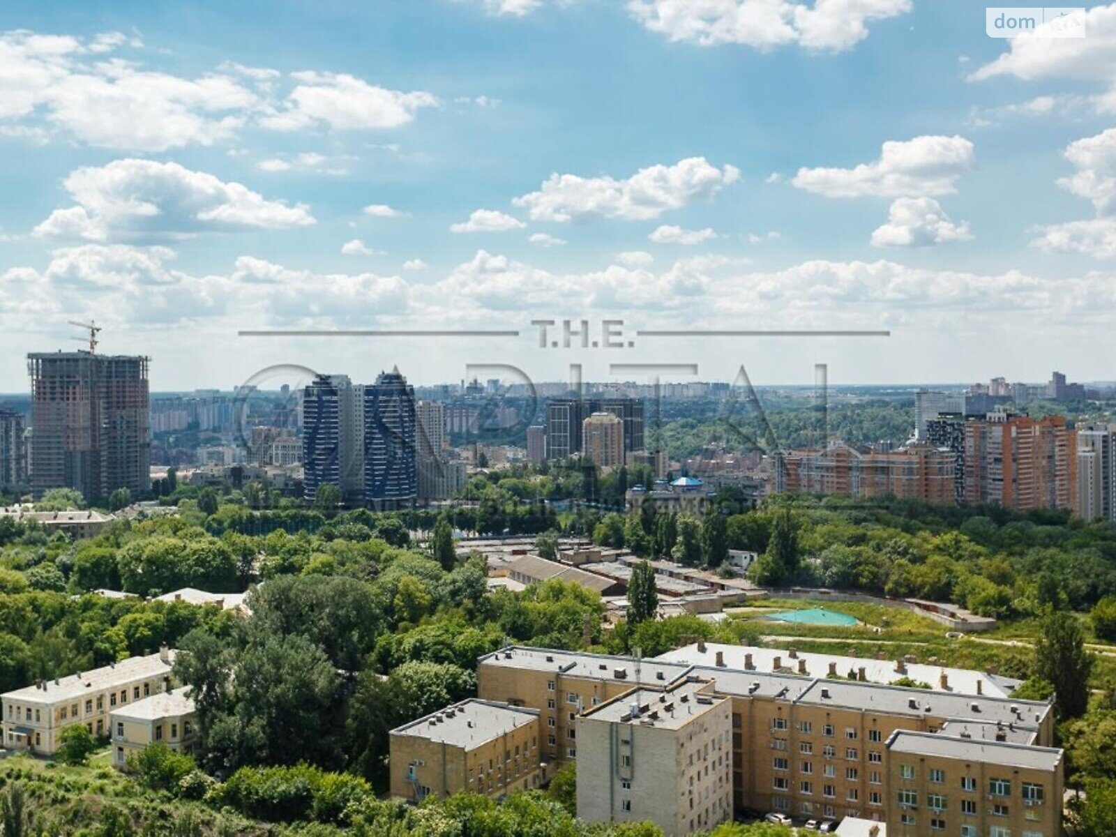 чотирикімнатна квартира з меблями в Києві, район Печерський, на бул. Лесі Українки 7 в довготривалу оренду помісячно фото 1 чотирикімнатна квартира з меблями в Києві, район Печерський, на бул. Лесі Українки 7 в довготривалу оренду помісячно фото 1