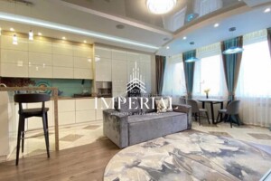 трехкомнатная квартира в Киеве, район Печерский, на пер. Новопечерский 5 в аренду на долгий срок помесячно фото 2