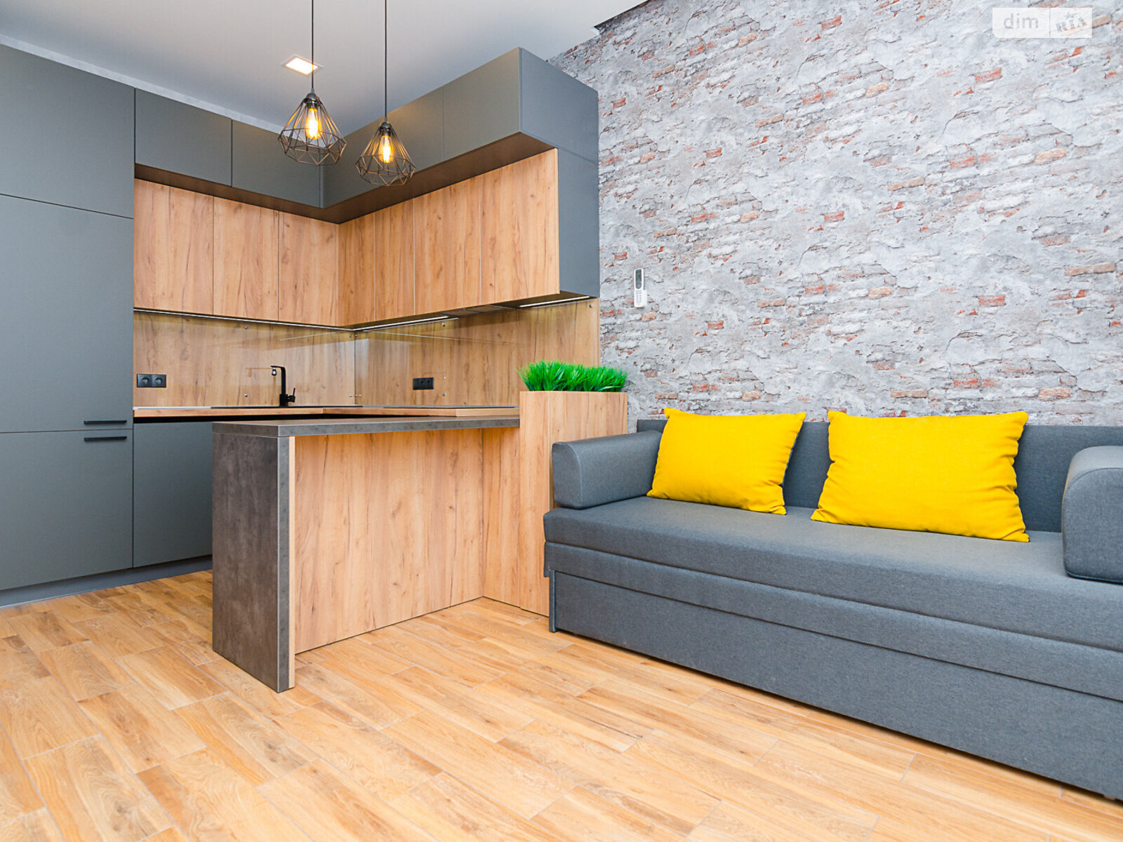 однокомнатная квартира в Киеве, район Печерский, на ул. Саперное Поле 14/55 в аренду на долгий срок помесячно фото 1