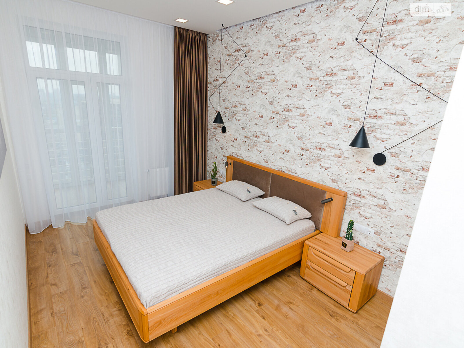 однокомнатная квартира в Киеве, район Печерский, на ул. Саперное Поле 14/55 в аренду на долгий срок помесячно фото 1