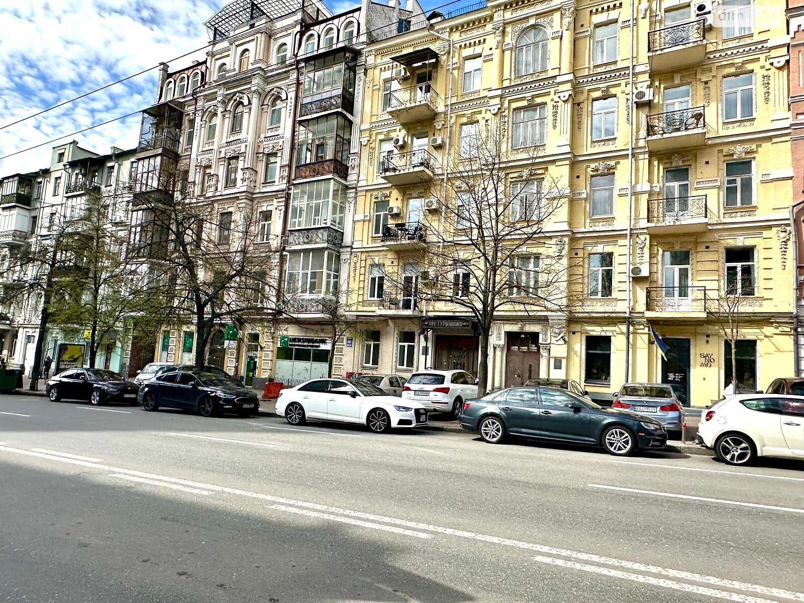 однокомнатная квартира в Киеве, район Печерский, на ул. Шота Руставели 36 в аренду на долгий срок помесячно фото 1 однокомнатная квартира в Киеве, район Печерский, на ул. Шота Руставели 36 в аренду на долгий срок помесячно фото 1
