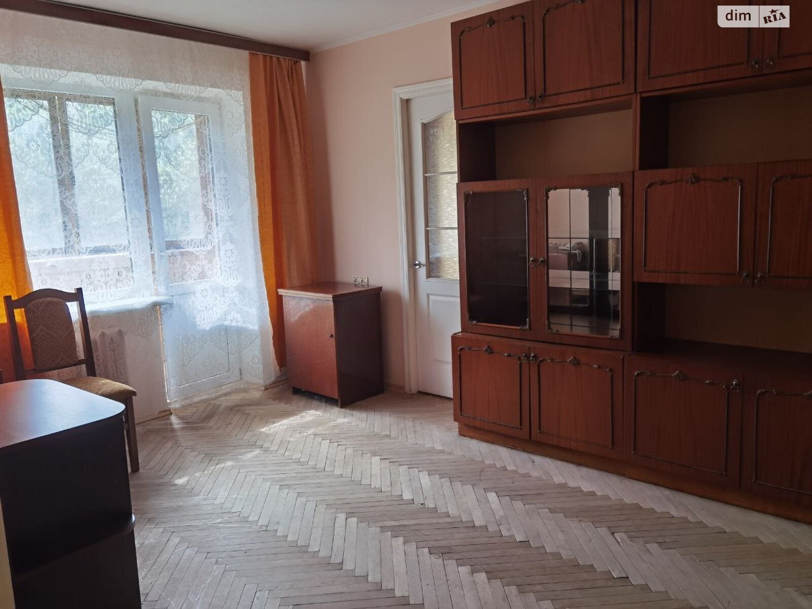 двокімнатна квартира в Києві, район Першотравневий Масив, на вул. Ушинського в довготривалу оренду помісячно фото 1 двокімнатна квартира в Києві, район Першотравневий Масив, на вул. Ушинського в довготривалу оренду помісячно фото 1