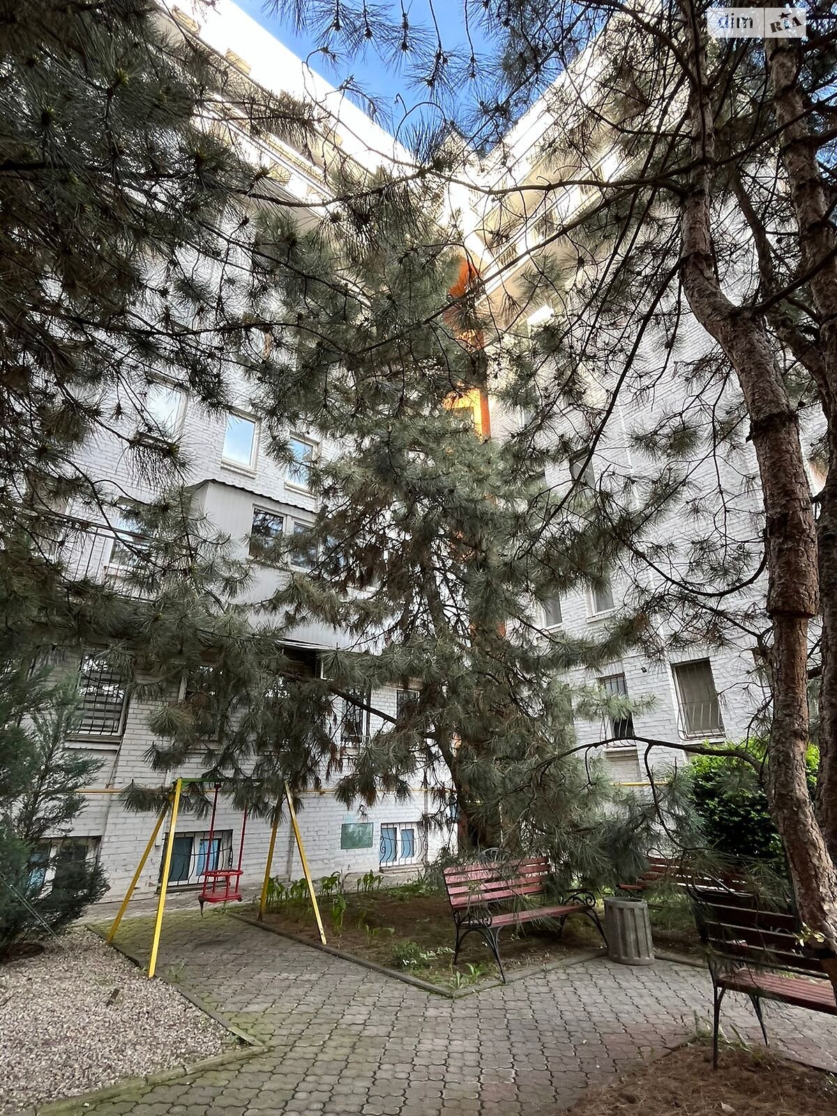 трехкомнатная квартира в Киеве, район Подол, на ул. Еленовская 10 в аренду на долгий срок помесячно фото 1 трехкомнатная квартира в Киеве, район Подол, на ул. Еленовская 10 в аренду на долгий срок помесячно фото 1