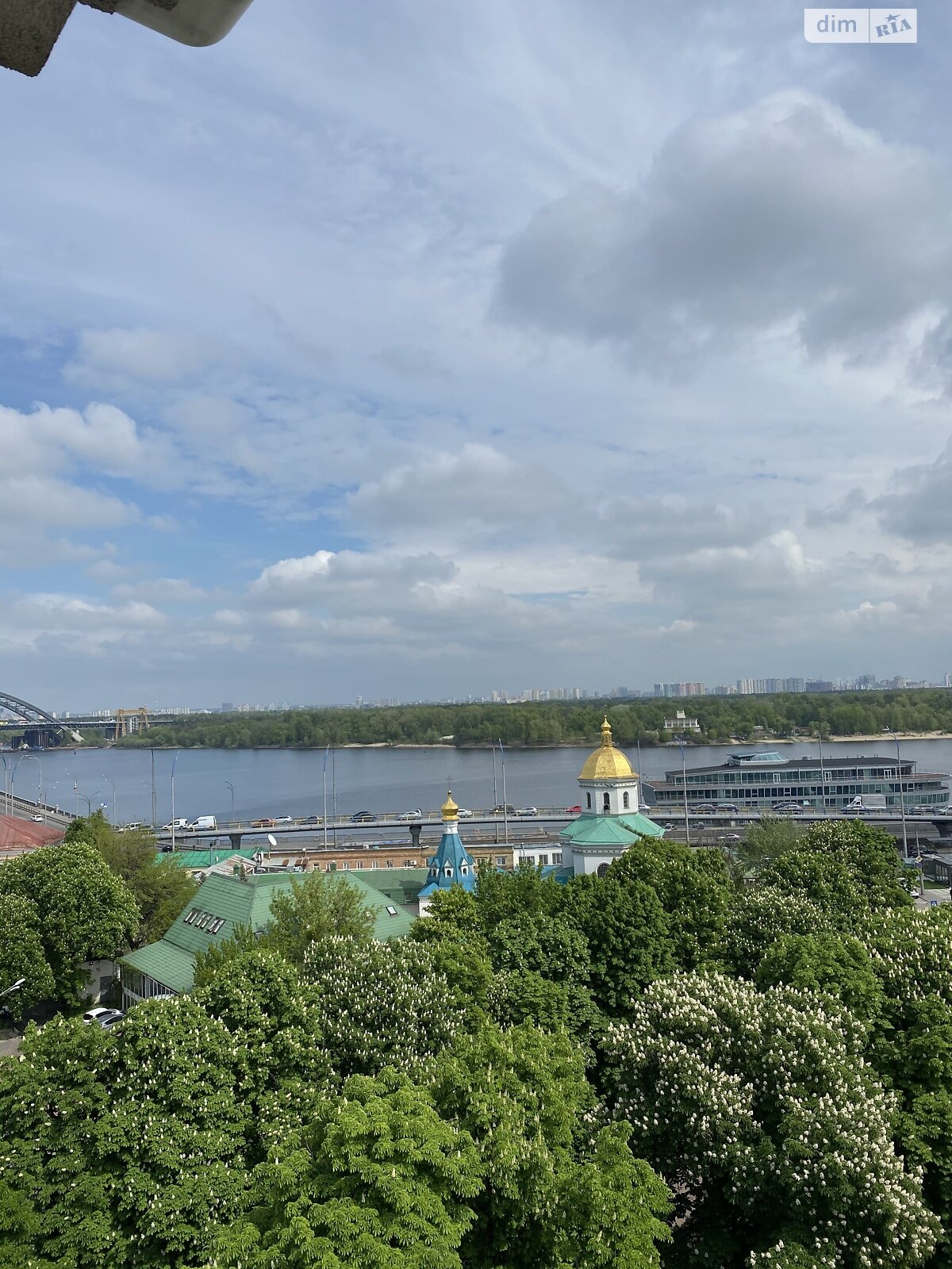 однокімнатна квартира в Києві, район Поділ, на вул. Григорія Сковороди 6 в довготривалу оренду помісячно фото 1