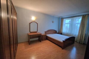 трикімнатна квартира в Києві, район Поділ, на вул. Костянтинівська 10, кв. 9 в довготривалу оренду помісячно фото 2