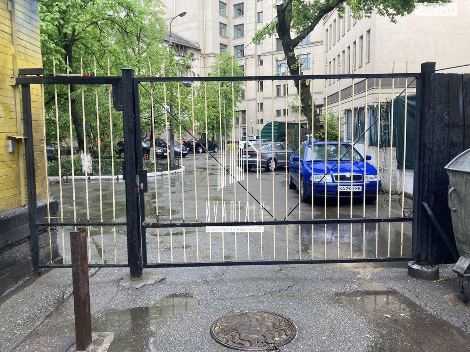 однокімнатна квартира в Києві, район Поділ, на вул. Набережно-Хрещатицька 3А в довготривалу оренду помісячно фото 1 однокімнатна квартира в Києві, район Поділ, на вул. Набережно-Хрещатицька 3А в довготривалу оренду помісячно фото 1
