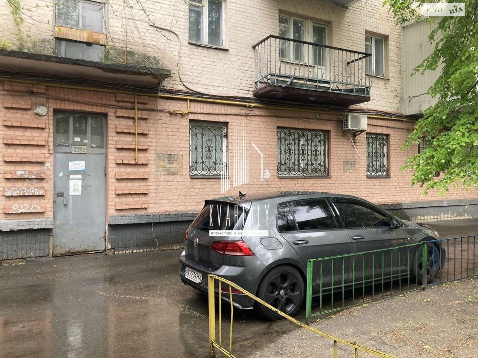 однокімнатна квартира в Києві, район Поділ, на вул. Набережно-Хрещатицька 3А в довготривалу оренду помісячно фото 1 однокімнатна квартира в Києві, район Поділ, на вул. Набережно-Хрещатицька 3А в довготривалу оренду помісячно фото 1