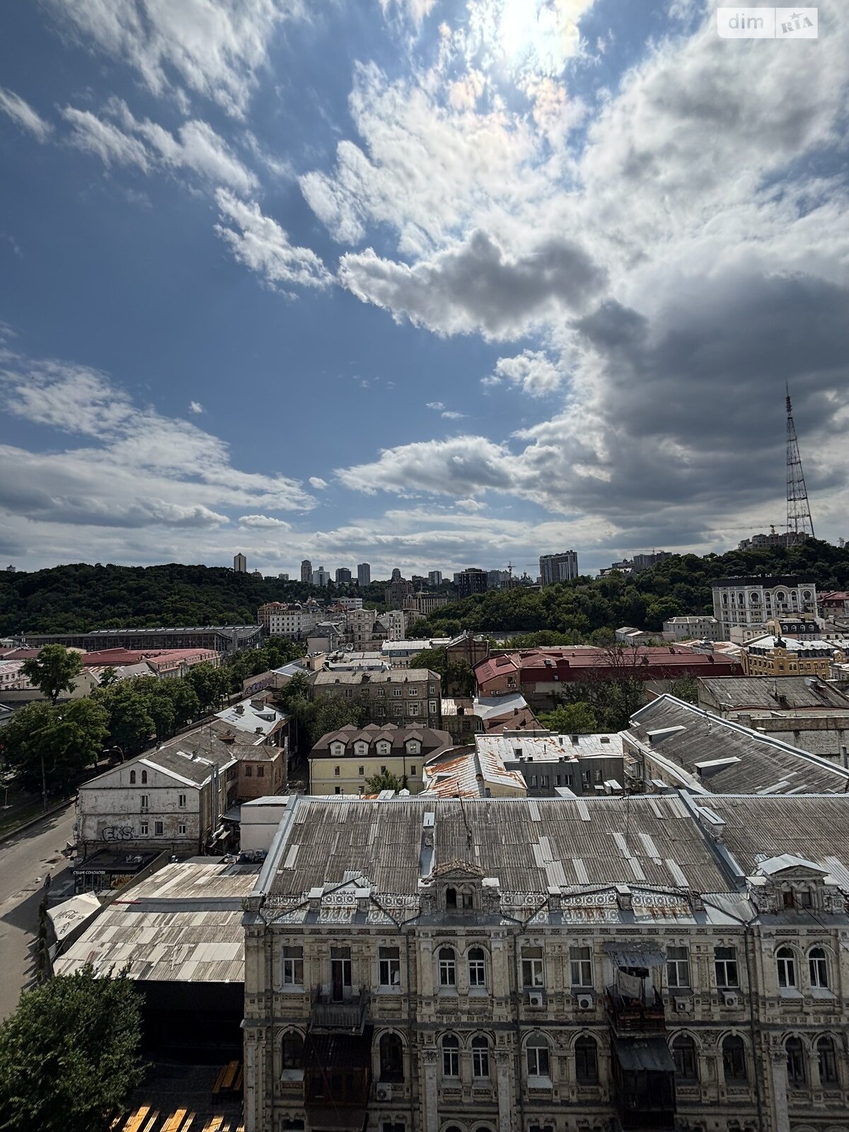 однокомнатная квартира в Киеве, район Подол, на ул. Нижний Вал 27-29 в аренду на долгий срок помесячно фото 1 однокомнатная квартира в Киеве, район Подол, на ул. Нижний Вал 27-29 в аренду на долгий срок помесячно фото 1