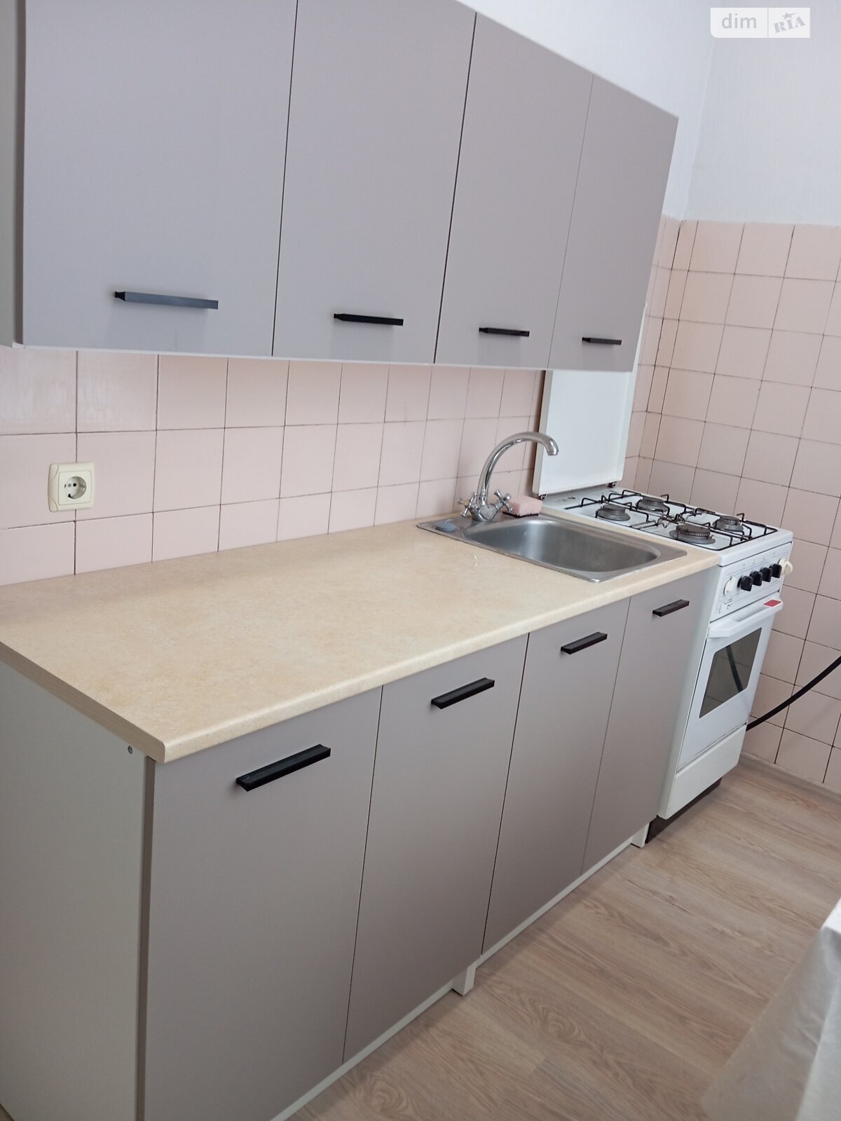 двухкомнатная квартира в Киеве, район Подол, на ул. Нижний Вал 37/20 в аренду на долгий срок помесячно фото 1 двухкомнатная квартира в Киеве, район Подол, на ул. Нижний Вал 37/20 в аренду на долгий срок помесячно фото 1