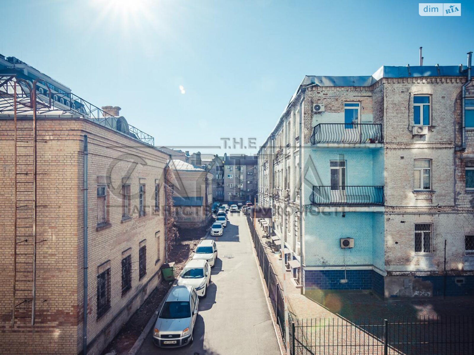двухкомнатная квартира в Киеве, район Подол, на ул. Спасская 35 в аренду на долгий срок помесячно фото 1