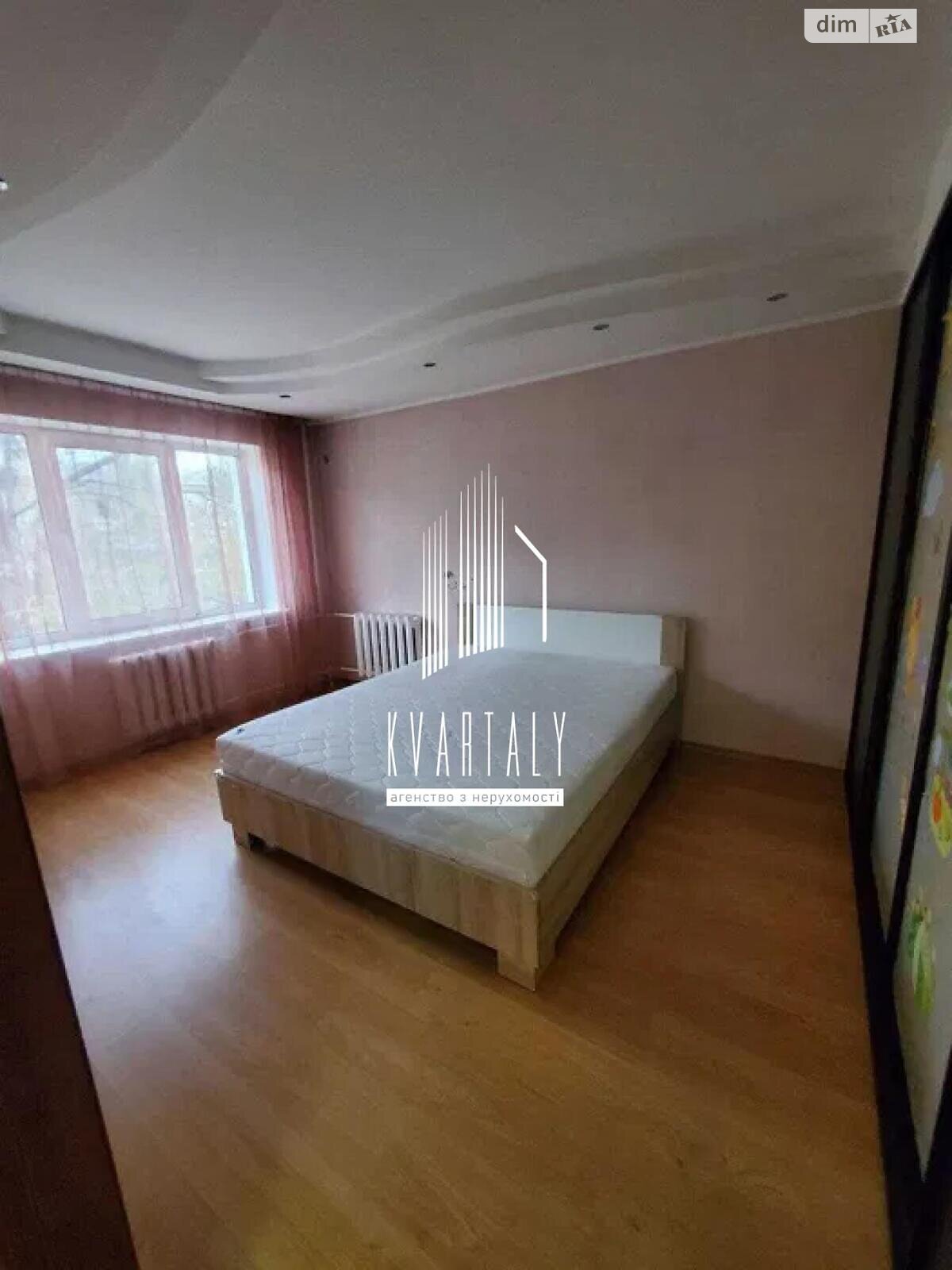 двокімнатна квартира в Києві, район Подільський, на вул. Олени Теліги 17 в довготривалу оренду помісячно фото 1 двокімнатна квартира в Києві, район Подільський, на вул. Олени Теліги 17 в довготривалу оренду помісячно фото 1