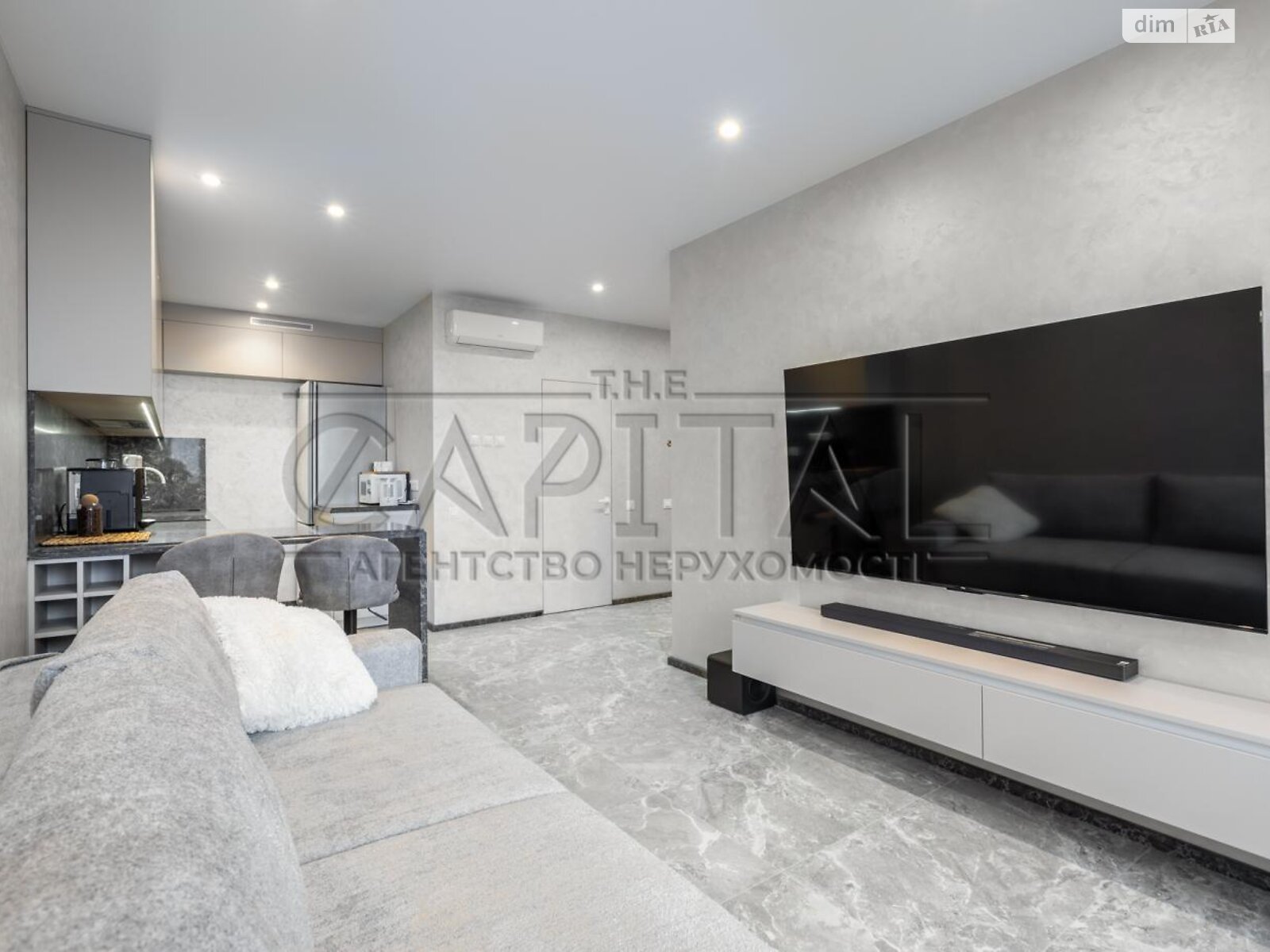 однокомнатная квартира в Киеве, район Подольский, на ул. Ивана Выговского 44 в аренду на долгий срок помесячно фото 1