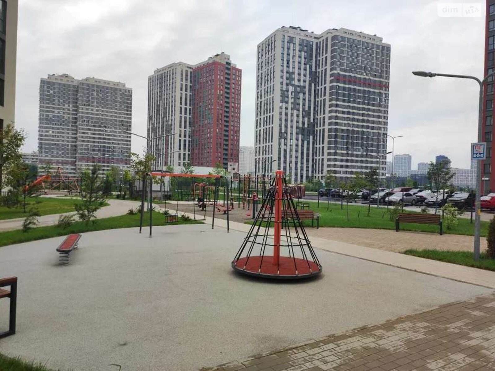 однокімнатна квартира в Києві, район Подільський, на вул. Івана Виговського в довготривалу оренду помісячно фото 1 однокімнатна квартира в Києві, район Подільський, на вул. Івана Виговського в довготривалу оренду помісячно фото 1