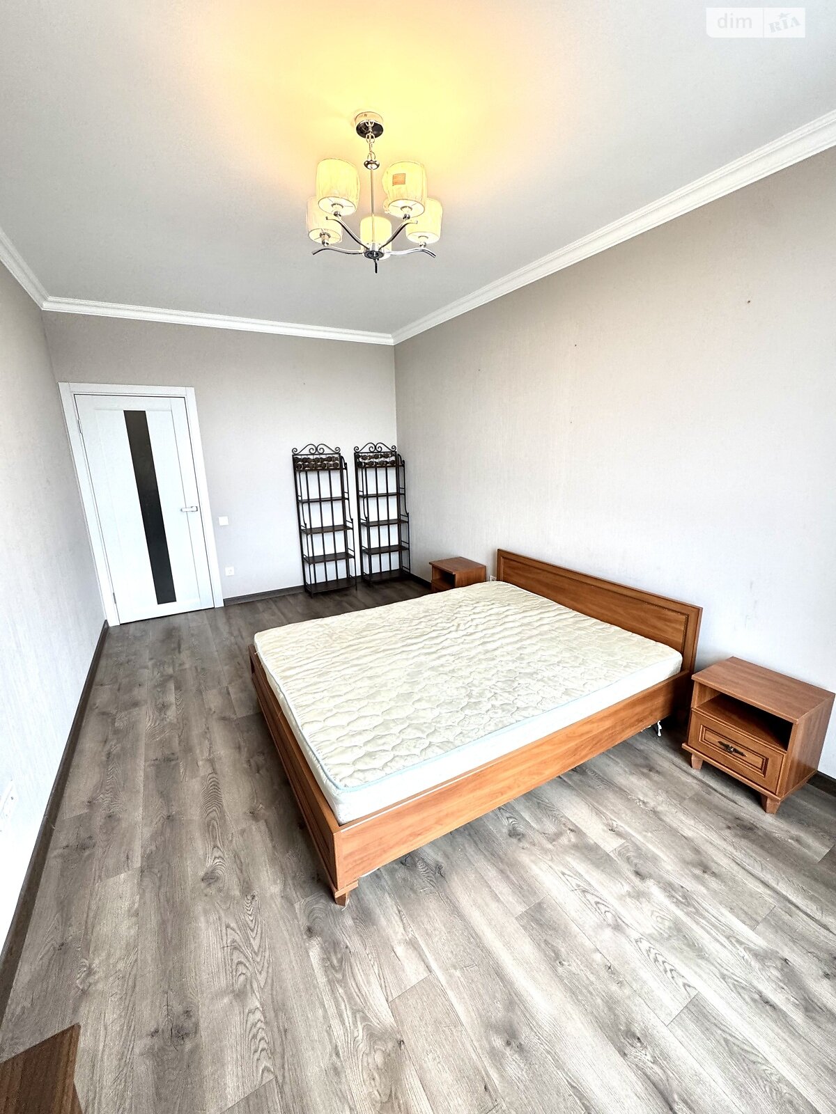 однокомнатная квартира в Киеве, район Подольский, на ул. Ивана Выговского 12К, кв. 132 в аренду на долгий срок помесячно фото 1