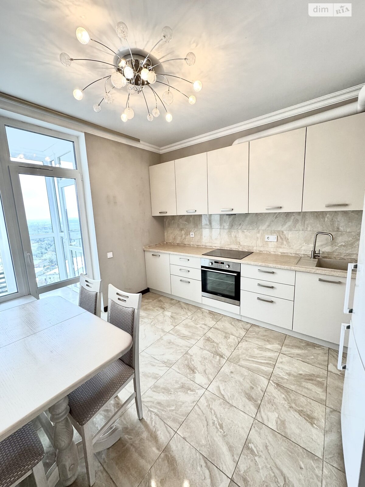 однокомнатная квартира в Киеве, район Подольский, на ул. Ивана Выговского 12К, кв. 132 в аренду на долгий срок помесячно фото 1