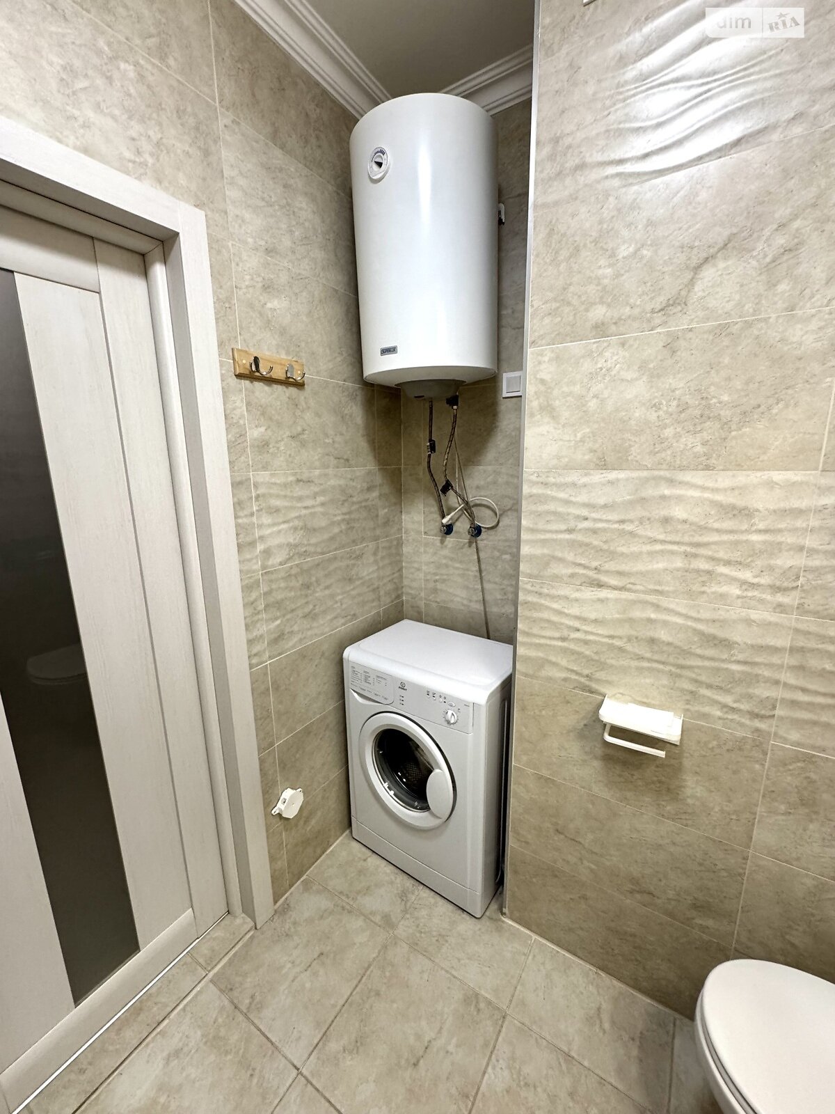 однокомнатная квартира в Киеве, район Подольский, на ул. Ивана Выговского 12К, кв. 132 в аренду на долгий срок помесячно фото 1