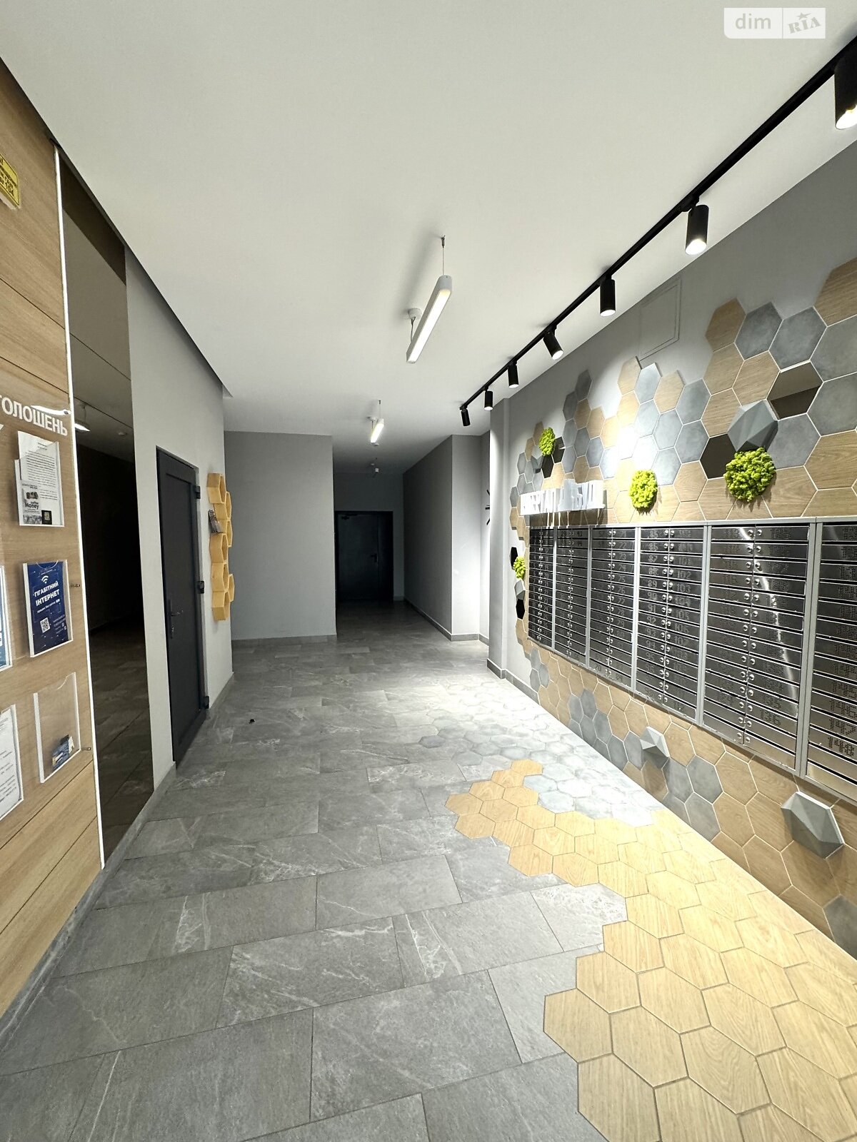 однокомнатная квартира в Киеве, район Подольский, на ул. Ивана Выговского 12К, кв. 132 в аренду на долгий срок помесячно фото 1