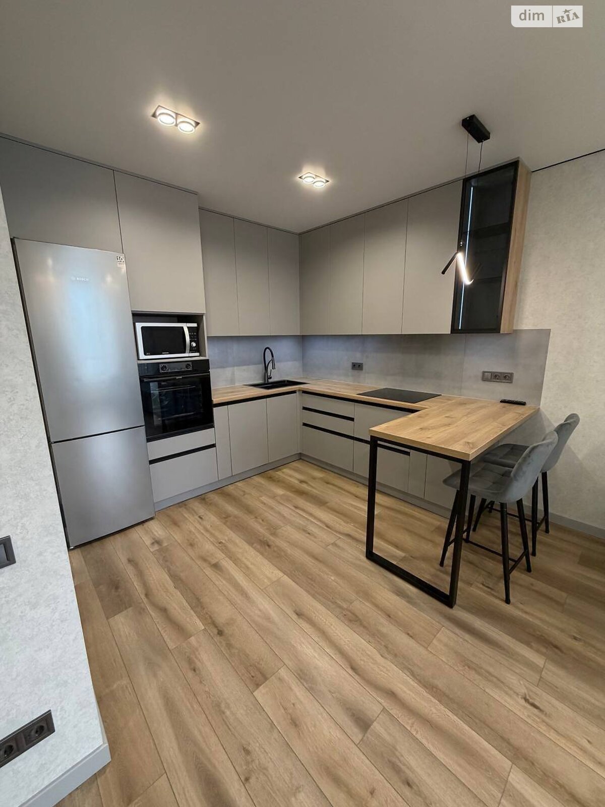 однокомнатная квартира в Киеве, район Подольский, на ул. Ивана Выговского 44 в аренду на долгий срок помесячно фото 1