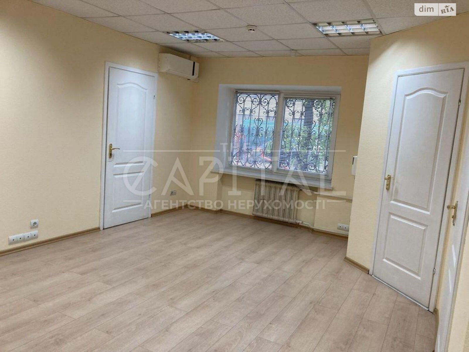 трикімнатна квартира в Києві, район Подільський, на вул. Набережно-Хрещатицька 3 в довготривалу оренду помісячно фото 1 трикімнатна квартира в Києві, район Подільський, на вул. Набережно-Хрещатицька 3 в довготривалу оренду помісячно фото 1