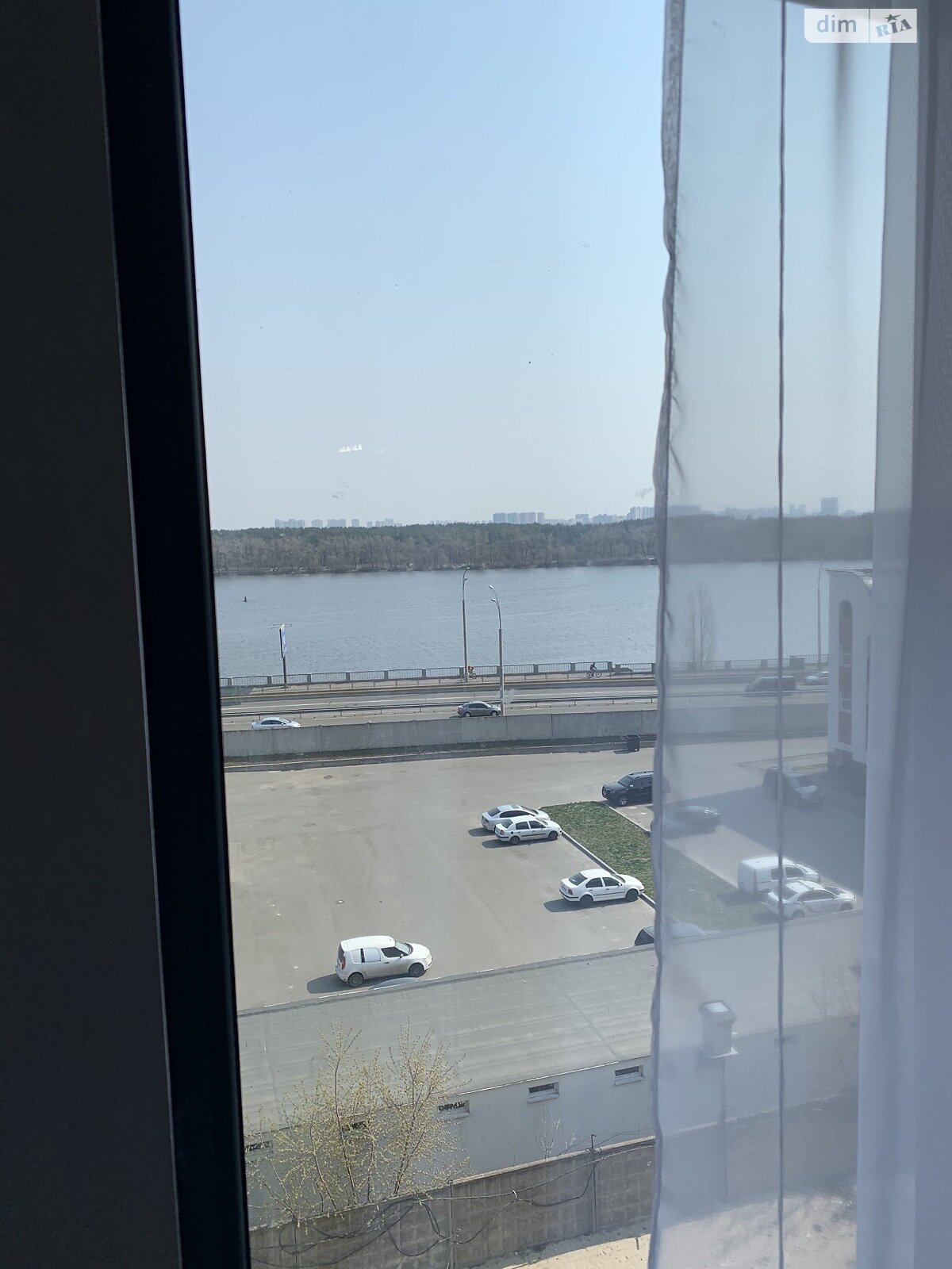 однокомнатная квартира с мебелью в Киеве, район Подольский, на ул. Набережно-Рыбальская 3 в аренду на долгий срок помесячно фото 1 однокомнатная квартира с мебелью в Киеве, район Подольский, на ул. Набережно-Рыбальская 3 в аренду на долгий срок помесячно фото 1