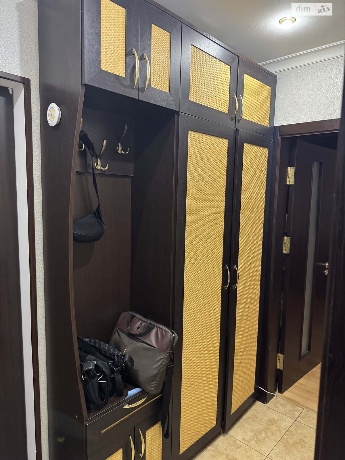 двокімнатна квартира в Києві, район Подільський, на вул. Полкова 74/76А в довготривалу оренду помісячно фото 1 двокімнатна квартира в Києві, район Подільський, на вул. Полкова 74/76А в довготривалу оренду помісячно фото 1