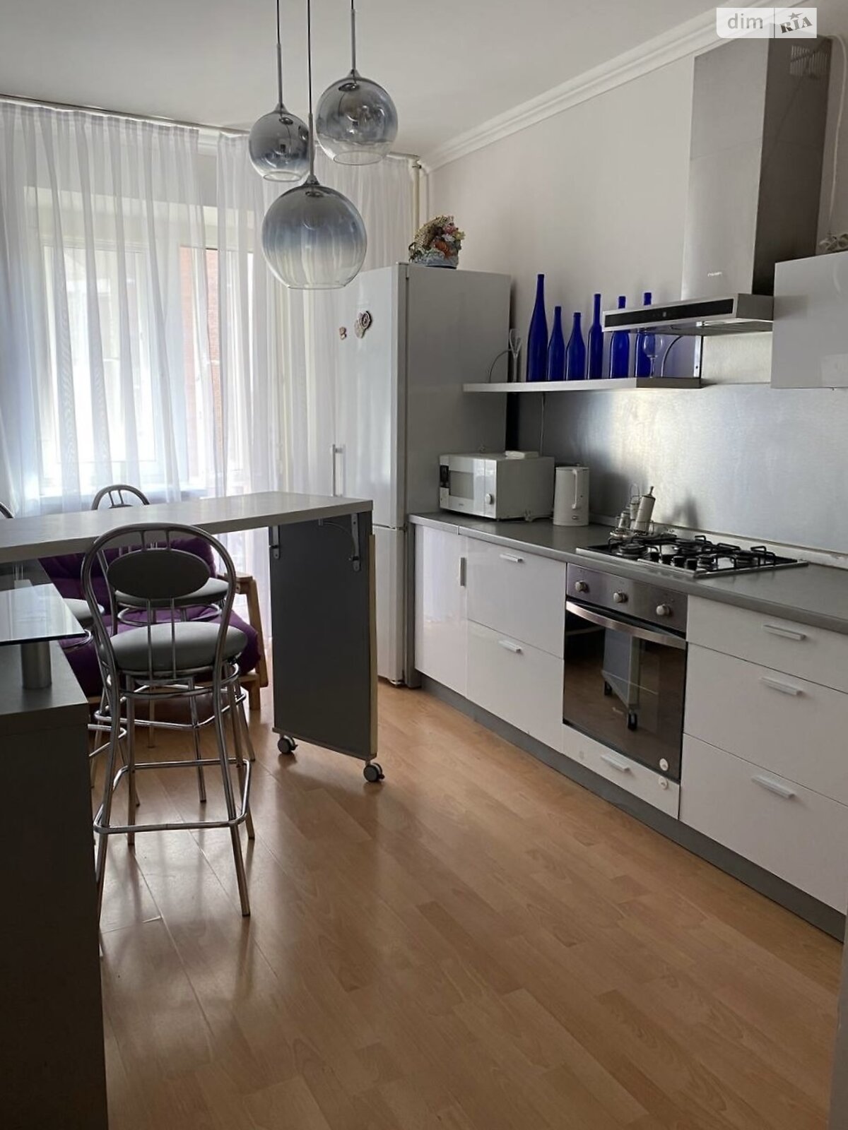 двокімнатна квартира в Києві, район Подільський, на вул. Введенська 29/58 в довготривалу оренду помісячно фото 1 двокімнатна квартира в Києві, район Подільський, на вул. Введенська 29/58 в довготривалу оренду помісячно фото 1