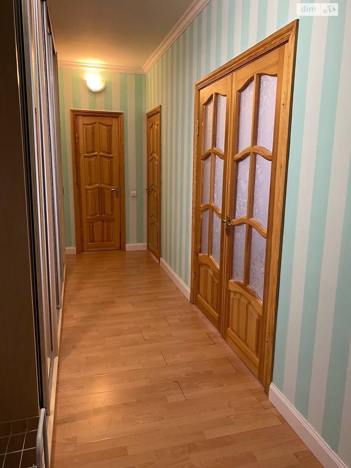 двокімнатна квартира в Києві, район Подільський, на вул. Введенська 29/58 в довготривалу оренду помісячно фото 1 двокімнатна квартира в Києві, район Подільський, на вул. Введенська 29/58 в довготривалу оренду помісячно фото 1