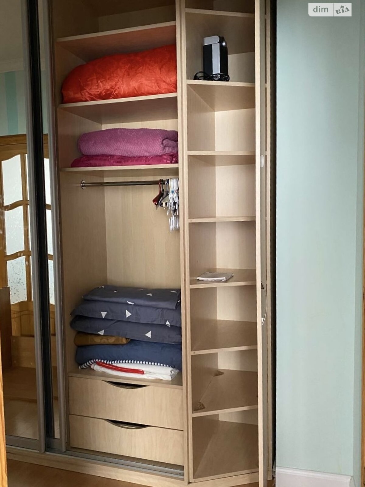 двокімнатна квартира в Києві, район Подільський, на вул. Введенська 29/58 в довготривалу оренду помісячно фото 1 двокімнатна квартира в Києві, район Подільський, на вул. Введенська 29/58 в довготривалу оренду помісячно фото 1