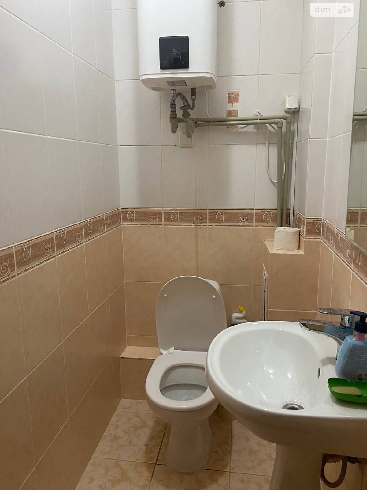 двокімнатна квартира в Києві, район Подільський, на вул. Введенська 29/58 в довготривалу оренду помісячно фото 1 двокімнатна квартира в Києві, район Подільський, на вул. Введенська 29/58 в довготривалу оренду помісячно фото 1