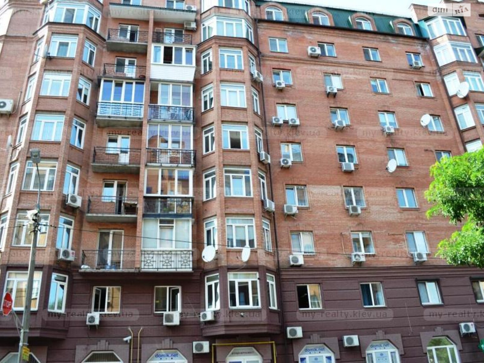 двокімнатна квартира в Києві, район Подільський, на вул. Введенська 29/58 в довготривалу оренду помісячно фото 1 двокімнатна квартира в Києві, район Подільський, на вул. Введенська 29/58 в довготривалу оренду помісячно фото 1