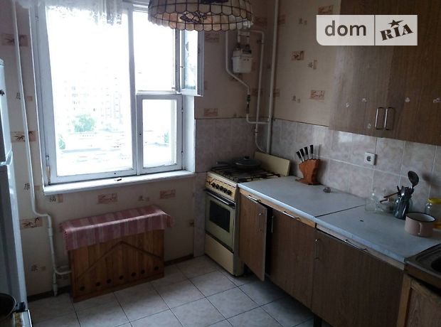 Долгосрочная аренда квартиры, 3 ком., Киев, р‑н. Подольский, проспект Свободы, дом 28 Долгосрочная аренда квартиры, 3 ком., Киев, р‑н. Подольский, проспект Свободы, дом 28