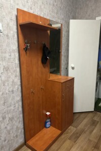 однокімнатна квартира в Києві, на вул. Полярна 8Д в довготривалу оренду помісячно фото 2