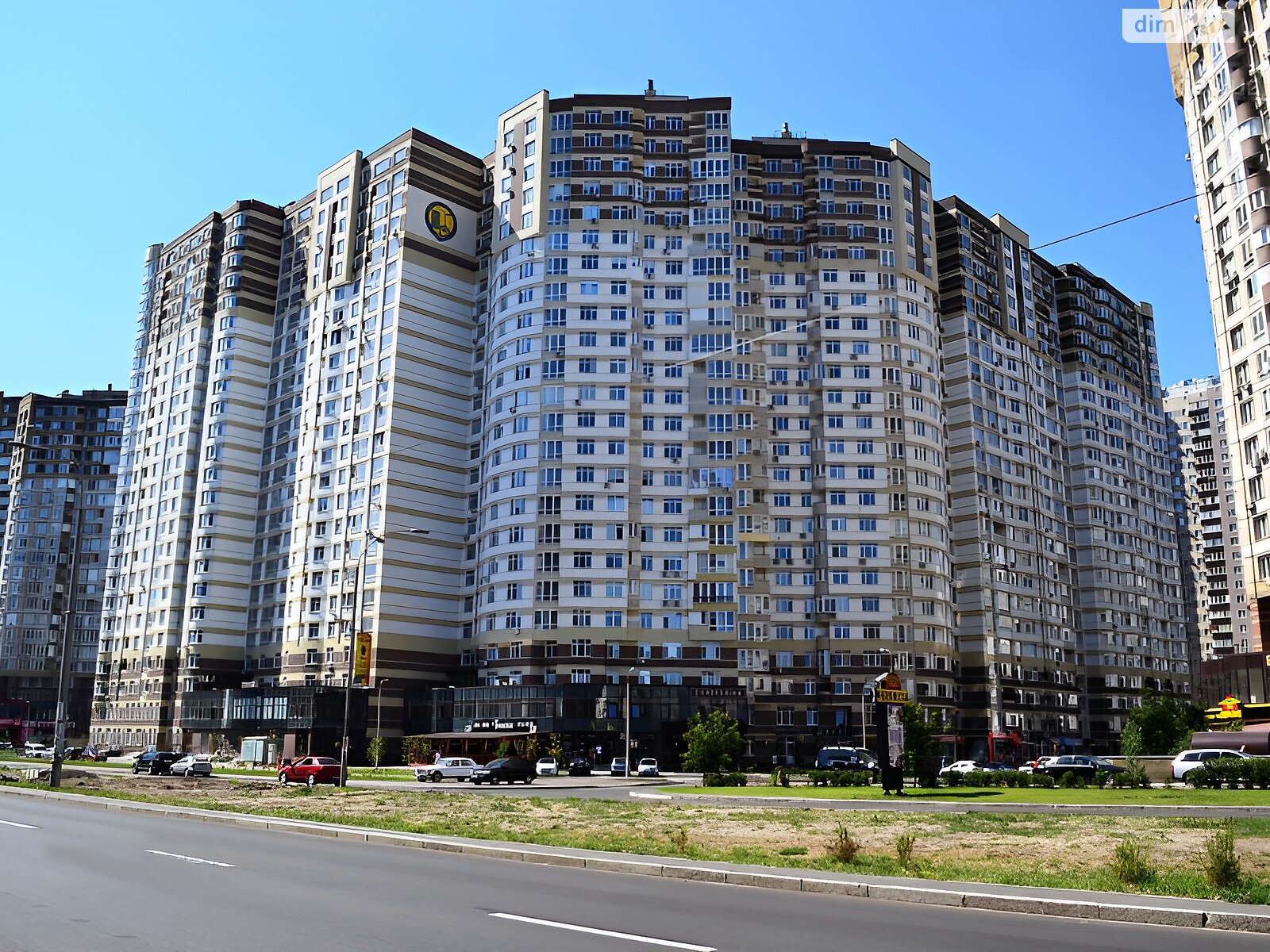 однокомнатная квартира с ремонтом в Киеве, район Позняки, на ул. Анны Ахматовой 22 в аренду на долгий срок помесячно фото 1 однокомнатная квартира с ремонтом в Киеве, район Позняки, на ул. Анны Ахматовой 22 в аренду на долгий срок помесячно фото 1