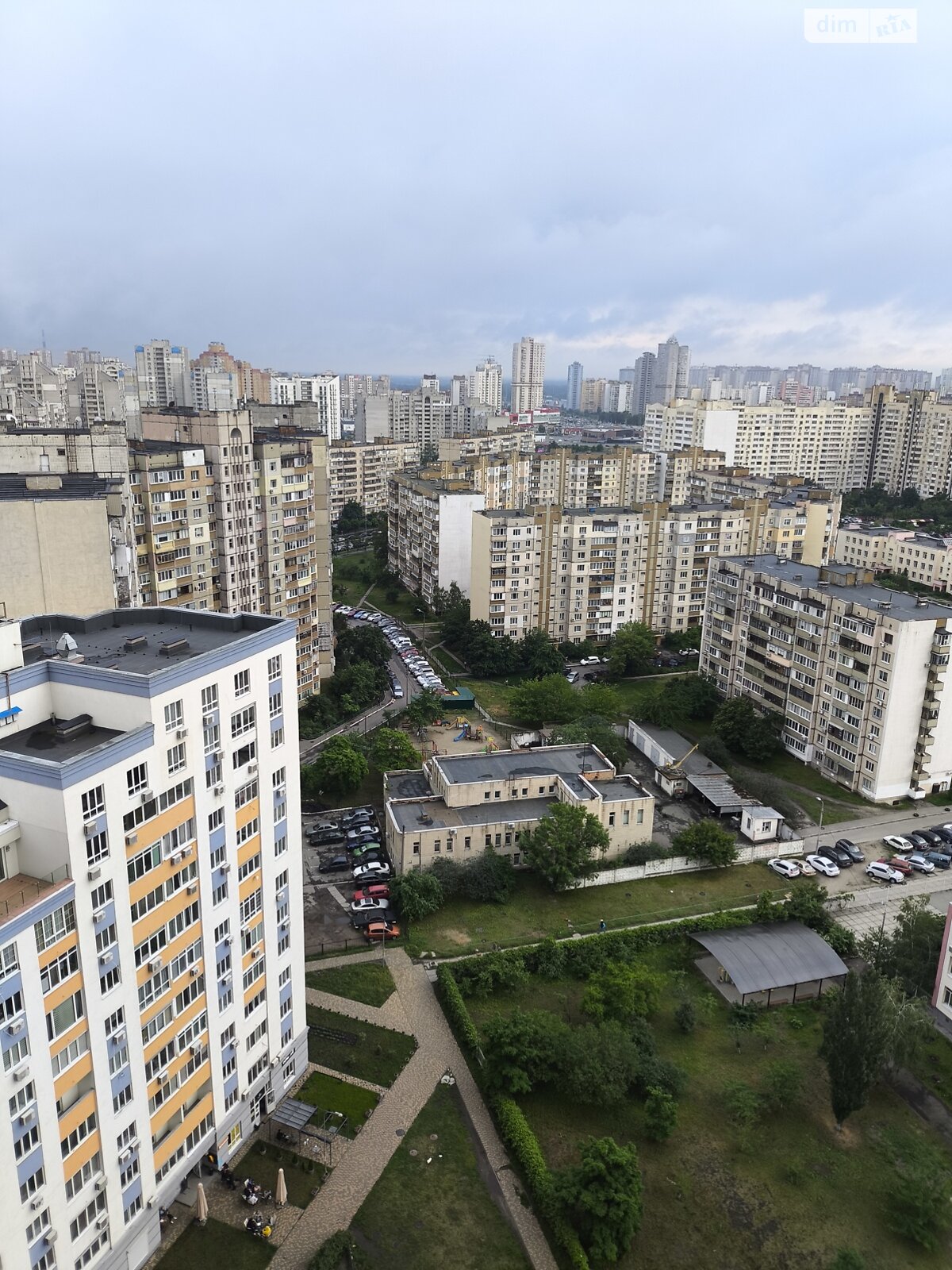 однокомнатная квартира в Киеве, район Позняки, на ул. Анны Ахматовой 13Д в аренду на долгий срок помесячно фото 1 однокомнатная квартира в Киеве, район Позняки, на ул. Анны Ахматовой 13Д в аренду на долгий срок помесячно фото 1
