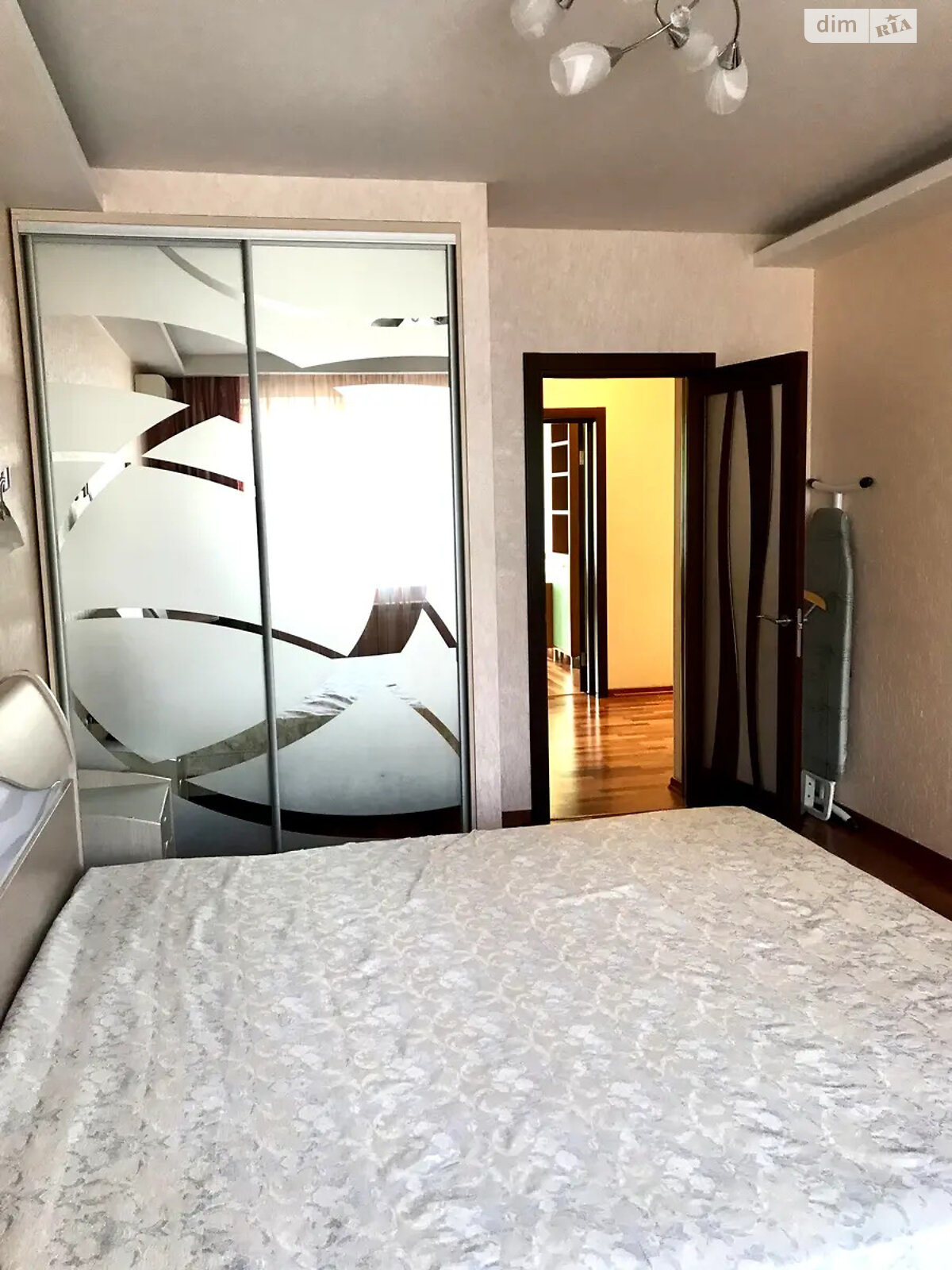 двухкомнатная квартира в Киеве, район Позняки, на ул. Анны Ахматовой 35А в аренду на долгий срок помесячно фото 1