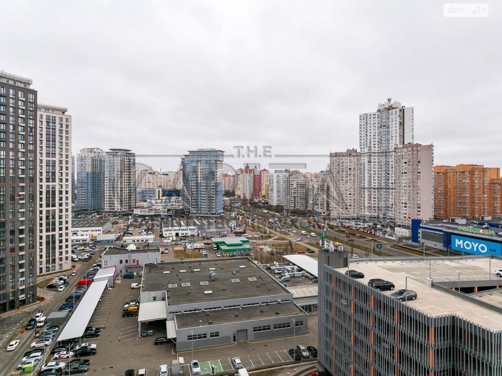 трехкомнатная квартира в Киеве, район Позняки, на наб. Днепровская 18А в аренду на долгий срок помесячно фото 1 трехкомнатная квартира в Киеве, район Позняки, на наб. Днепровская 18А в аренду на долгий срок помесячно фото 1