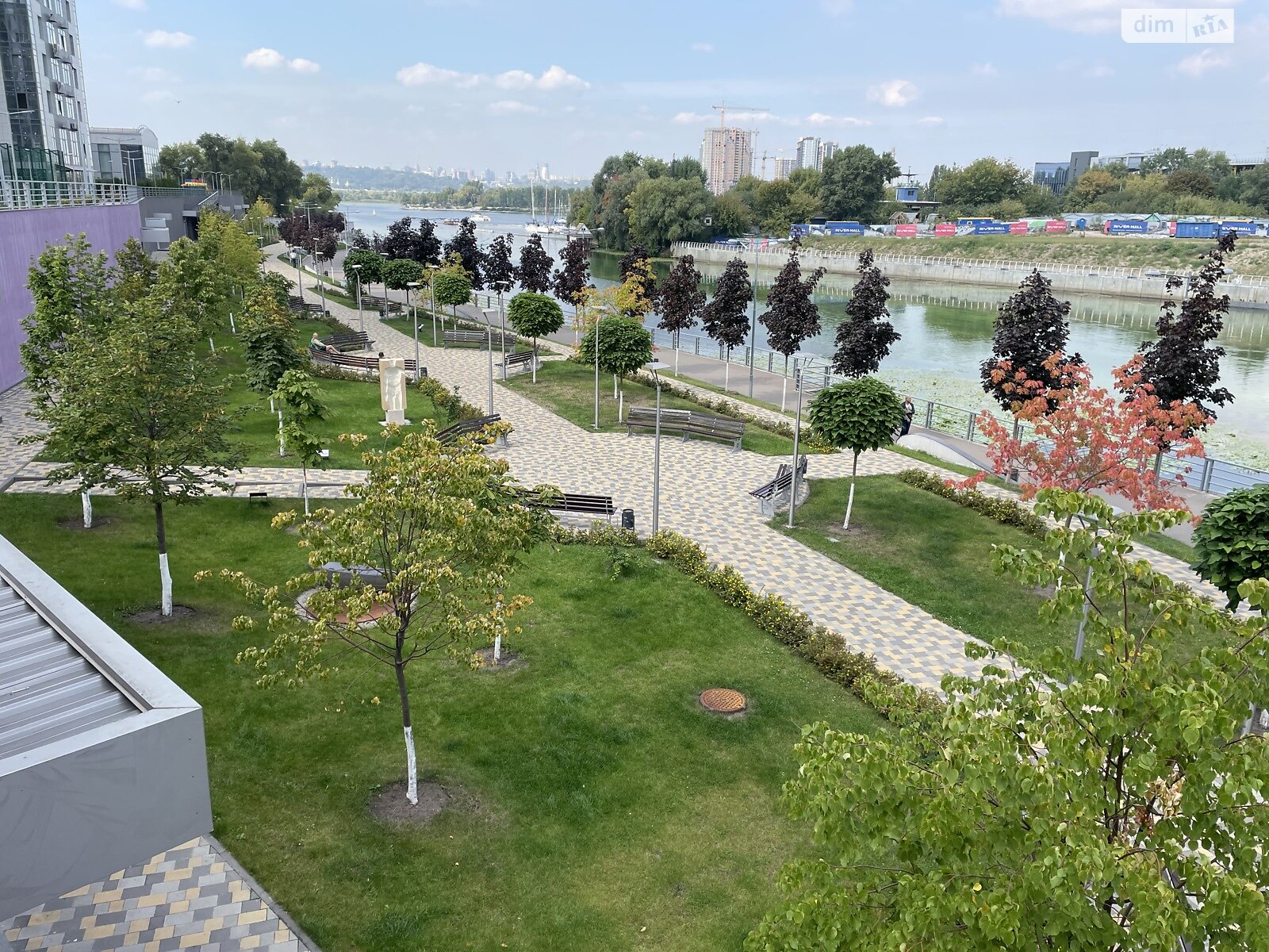 трикімнатна квартира в Києві, район Позняки, на наб. Дніпровська 14Б в довготривалу оренду помісячно фото 1 трикімнатна квартира в Києві, район Позняки, на наб. Дніпровська 14Б в довготривалу оренду помісячно фото 1