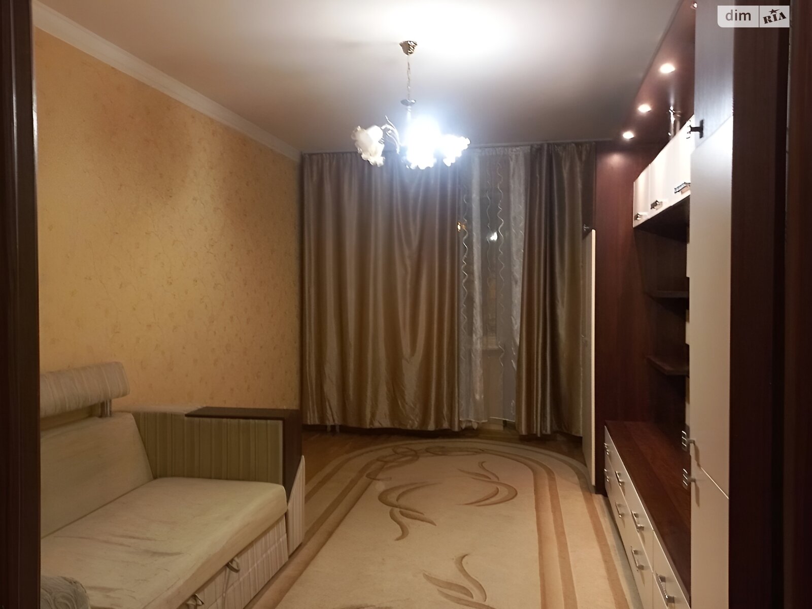 двокімнатна квартира в Києві, район Позняки, на вул. Драгоманова 18 в довготривалу оренду помісячно фото 1 двокімнатна квартира в Києві, район Позняки, на вул. Драгоманова 18 в довготривалу оренду помісячно фото 1